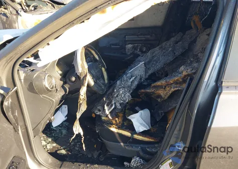 2024 Nissan Kicks Sr Xtronic Cvt z USA, uszkodzony, nr VIN 3N1CP5DV2RL549360